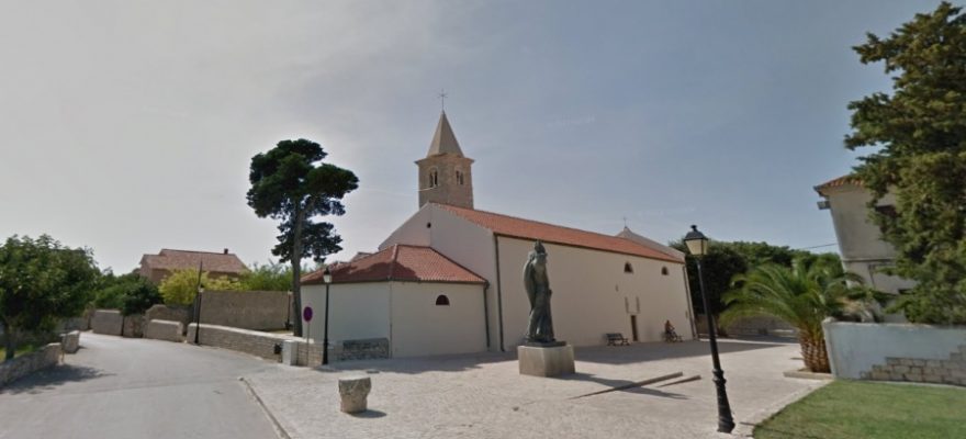 0sveti-anselmo-nin-8AZmnGO